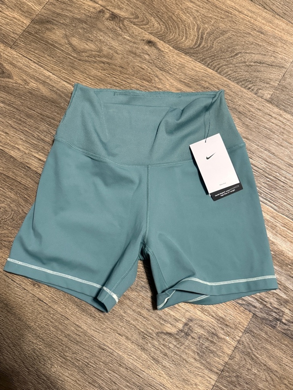 Nike Women's High-Rise Teal Green Bike Shorts